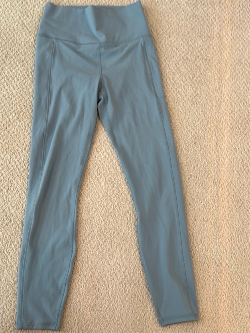 Vuori Pocket Leggings in Dusty Blue/Teal
